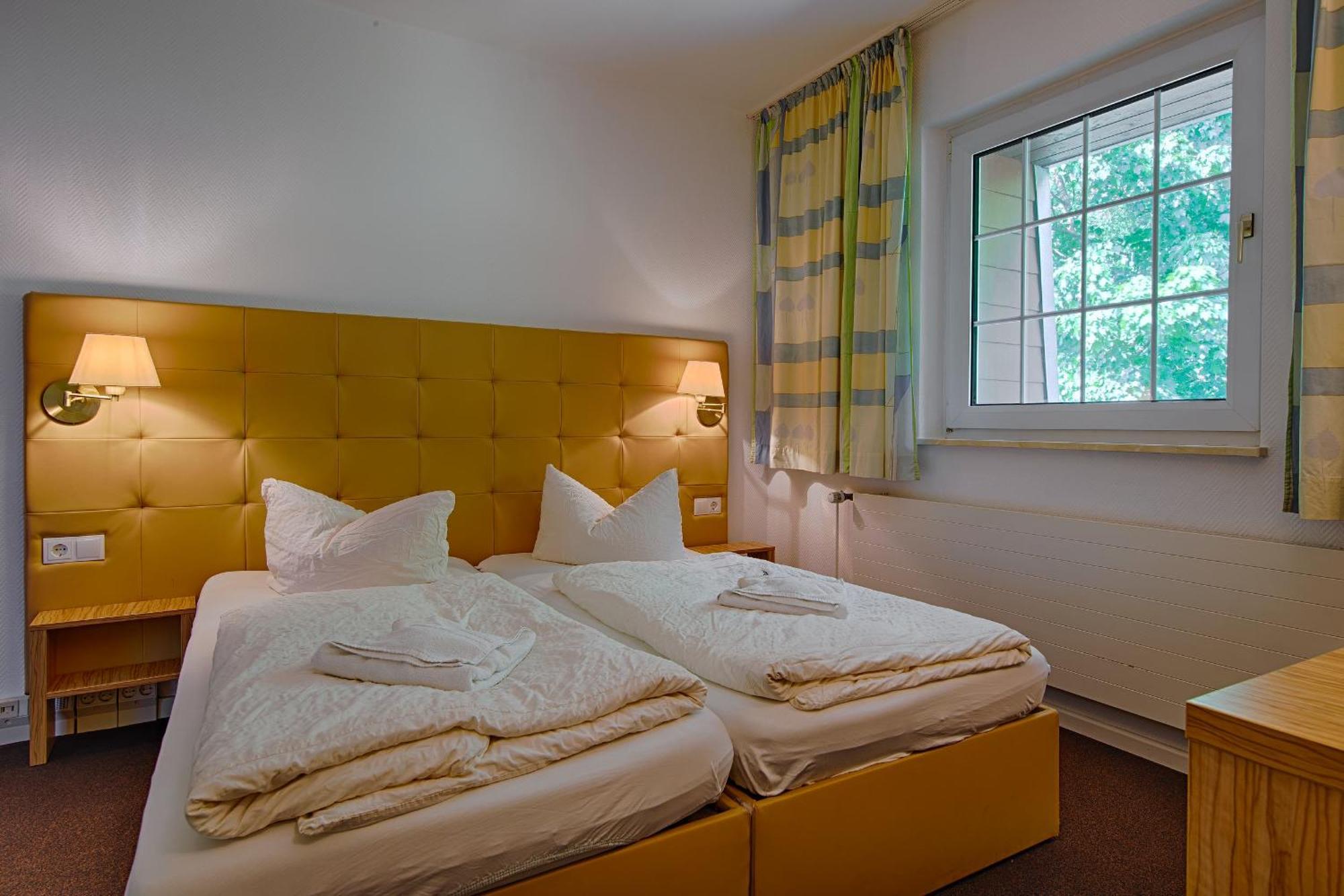 See Hotel Karlslust Chalets Storkow  Eksteriør bilde