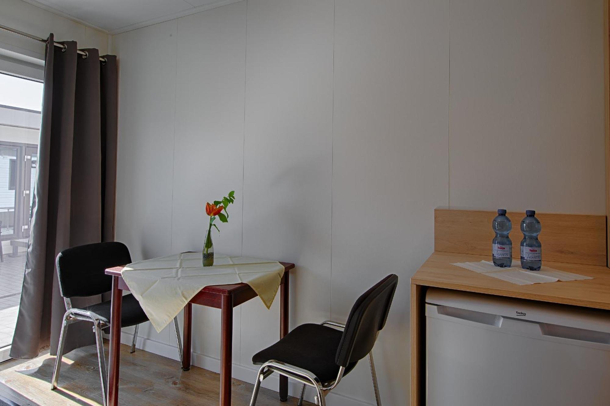 See Hotel Karlslust Chalets Storkow  Eksteriør bilde